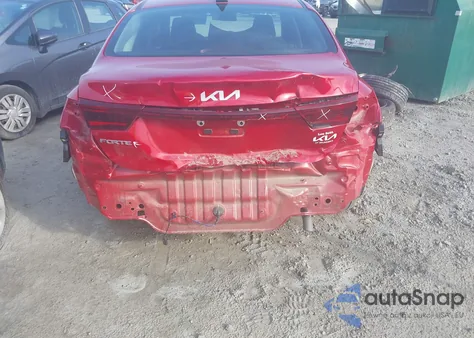 2024 Kia Forte Lxs из США, поврежденный, VIN 3KPF24AD6RE789580